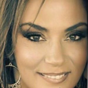 Meet your Posher, Christy